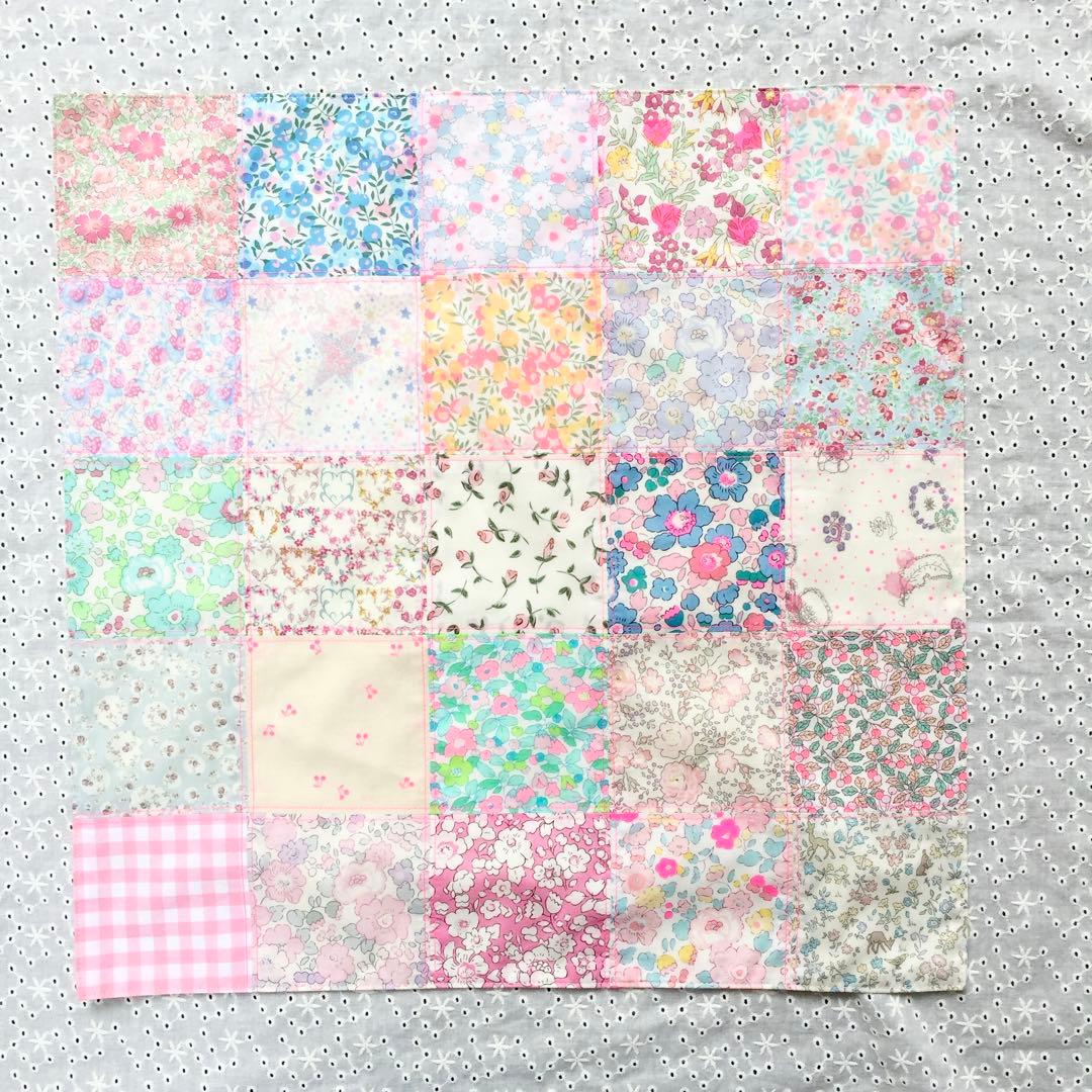 ハナルクさま☆ハンドメイド リバティ パッチワーク 巾着袋 マルチクロス