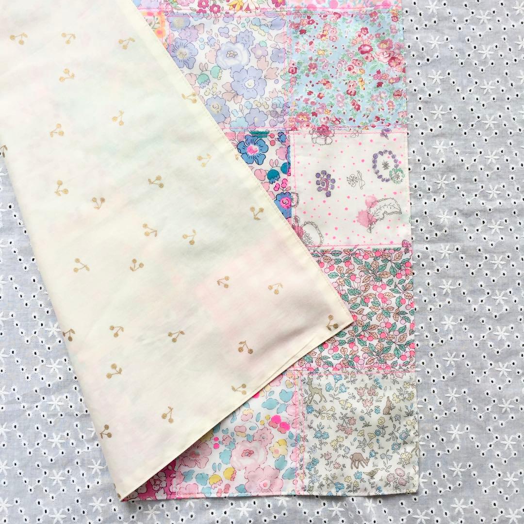 ハナルクさま☆ハンドメイド リバティ パッチワーク 巾着袋 マルチクロス
