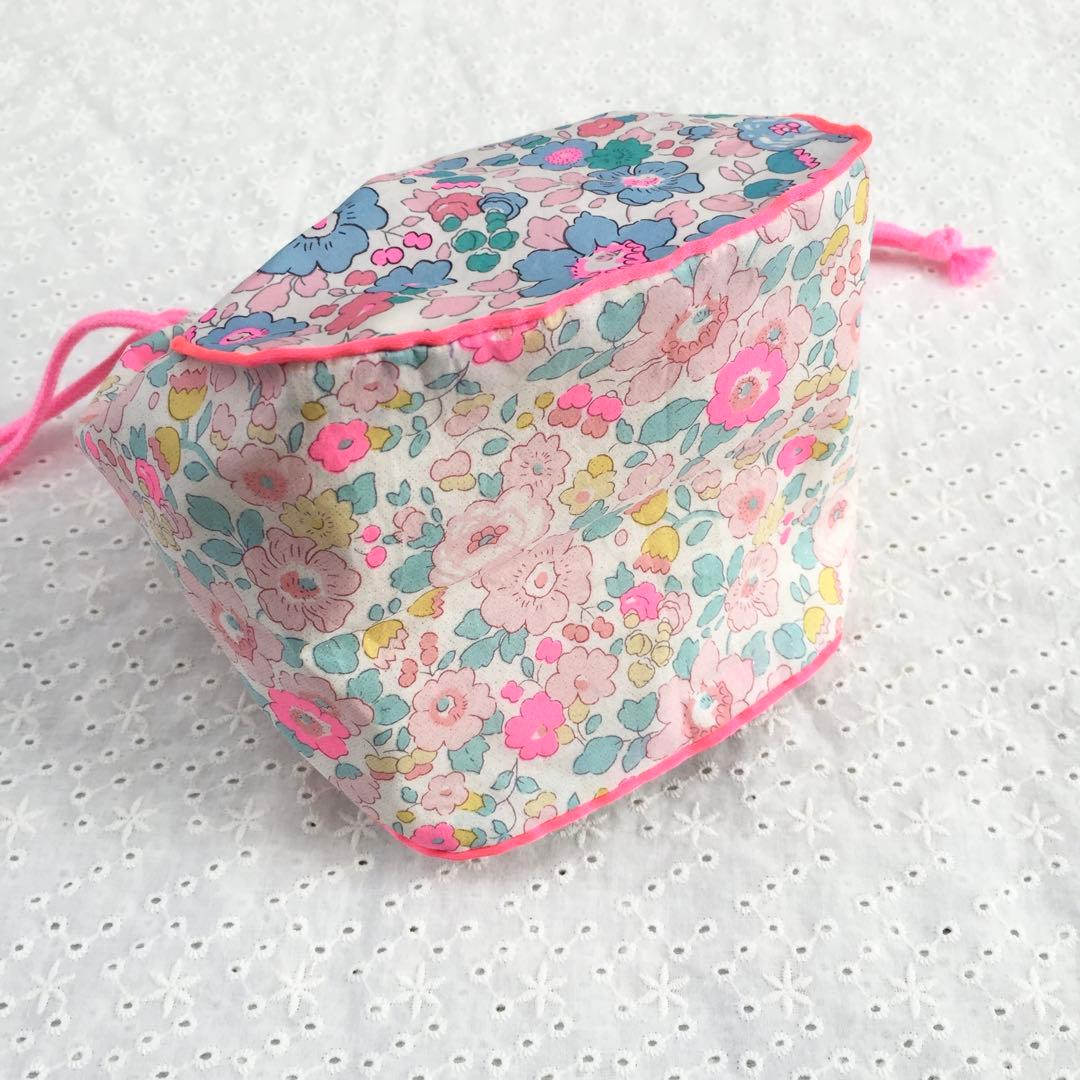 ハナルクさま☆ハンドメイド リバティ パッチワーク 巾着袋 マルチクロス