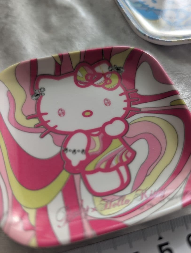 レア♡Rady × Hello Kitty 小皿♡小物、アクセ置きにも♫