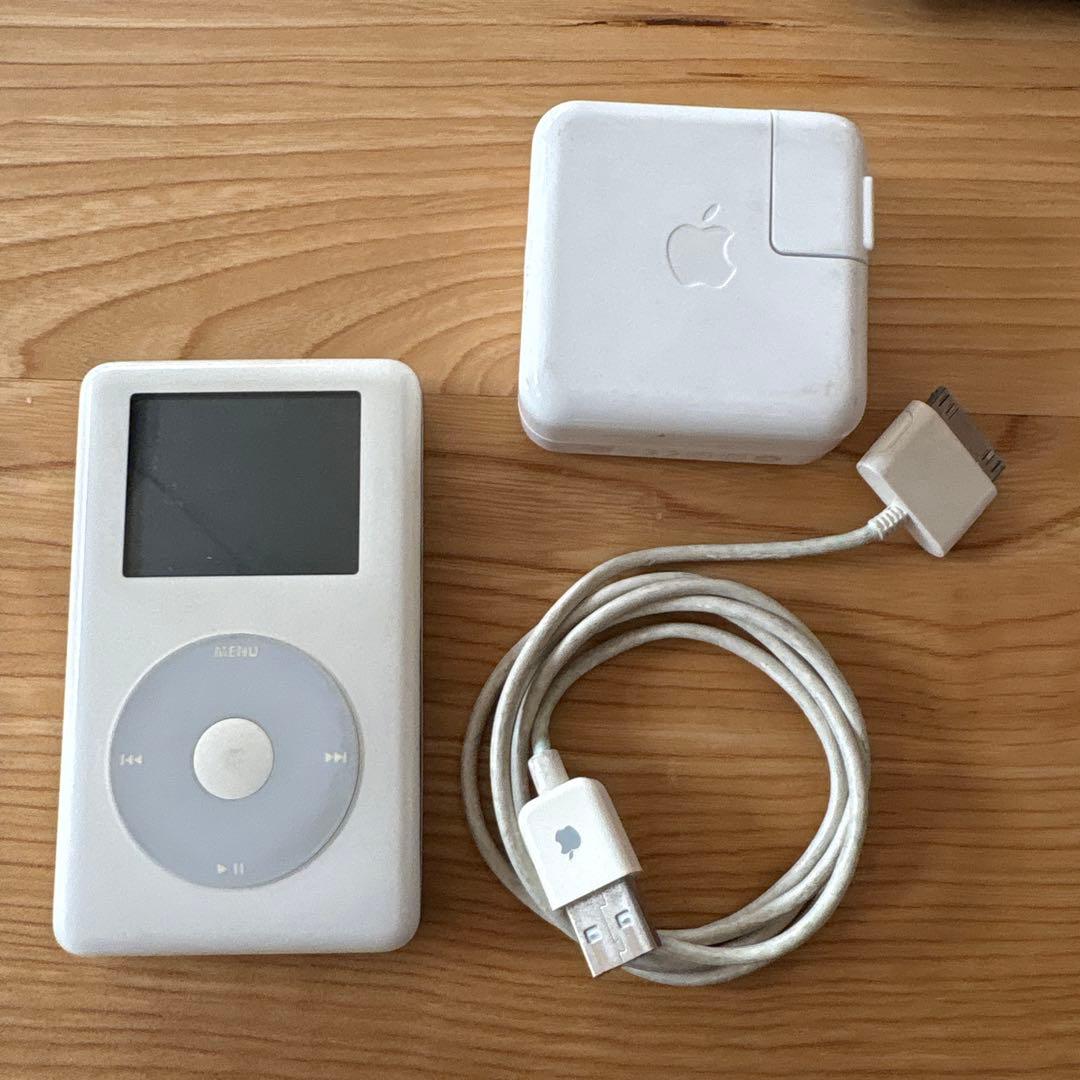 第4世代　Apple iPod 20GB カラーディスプレイ