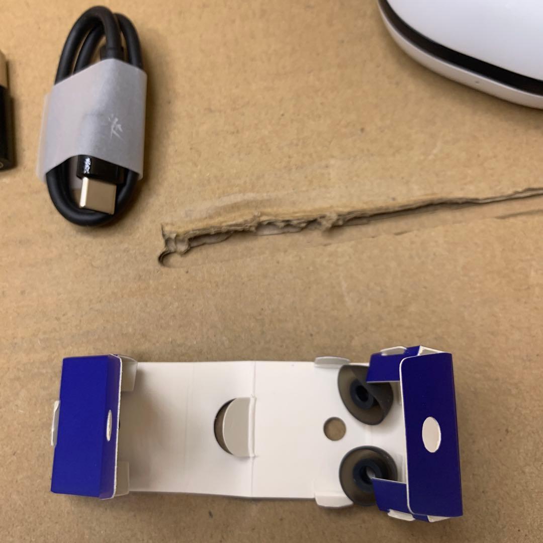 訳ありQ4415　SteelSeries ゲーミングワイヤレスイヤホン