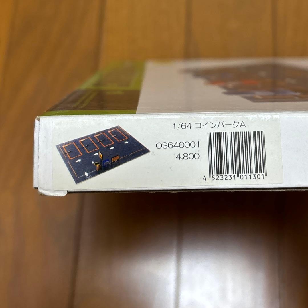 オーバーステア 1/64 パーキング ジオラマ 超希少品