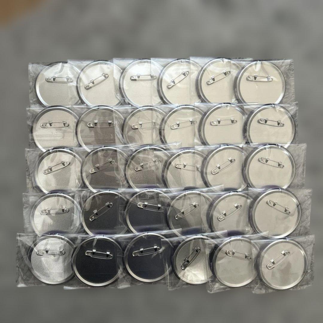 呪術廻戦 ファントムパレード 幻影夜行本舗 メタル缶バッジ 五条悟