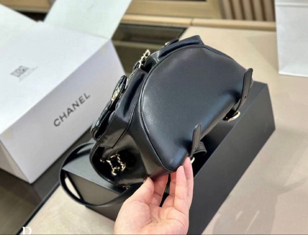 ◇即日発送◇ CHANELラムスキン マトラッセスモールバックパック ノベルティ