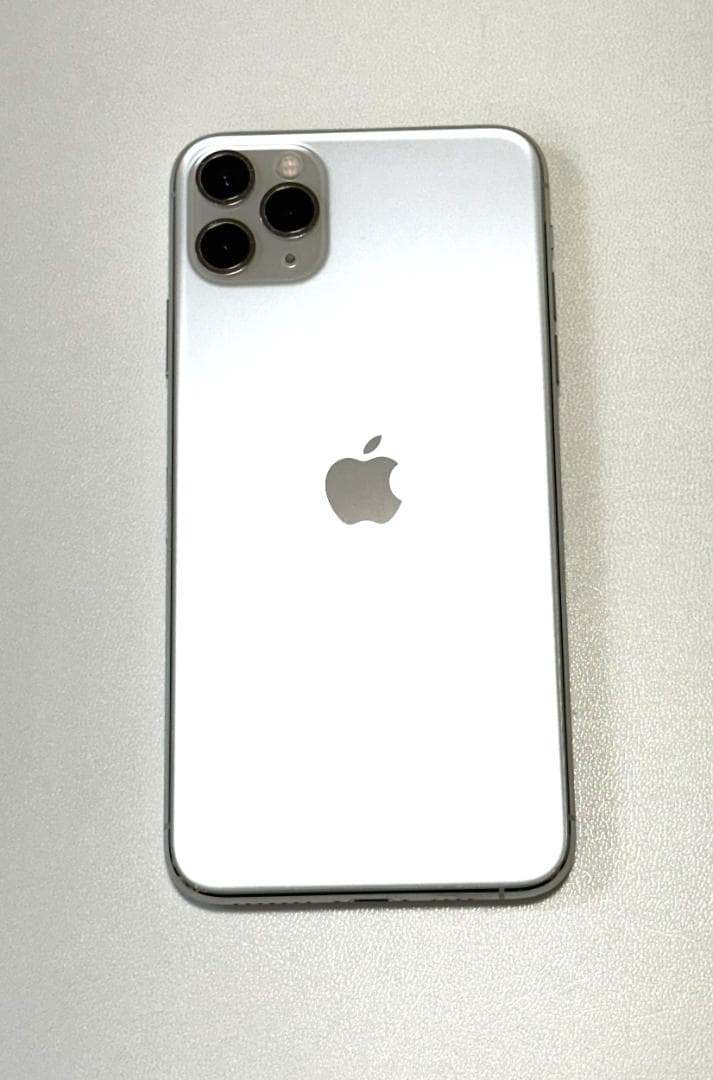 Apple iPhone 11 Pro Max シルバー 256GB 本体