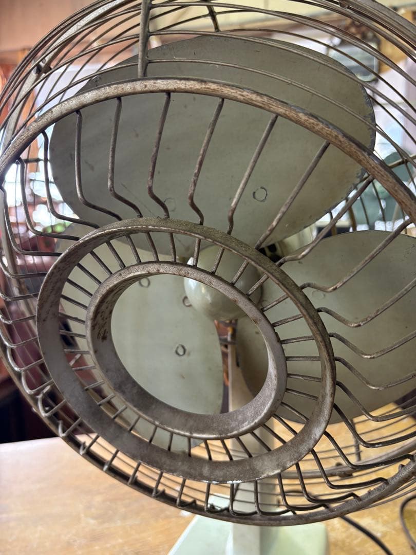 昭和レトロ　ナショナル　動作確認済　スチール扇風機　レトロ扇風機　レトロ家電