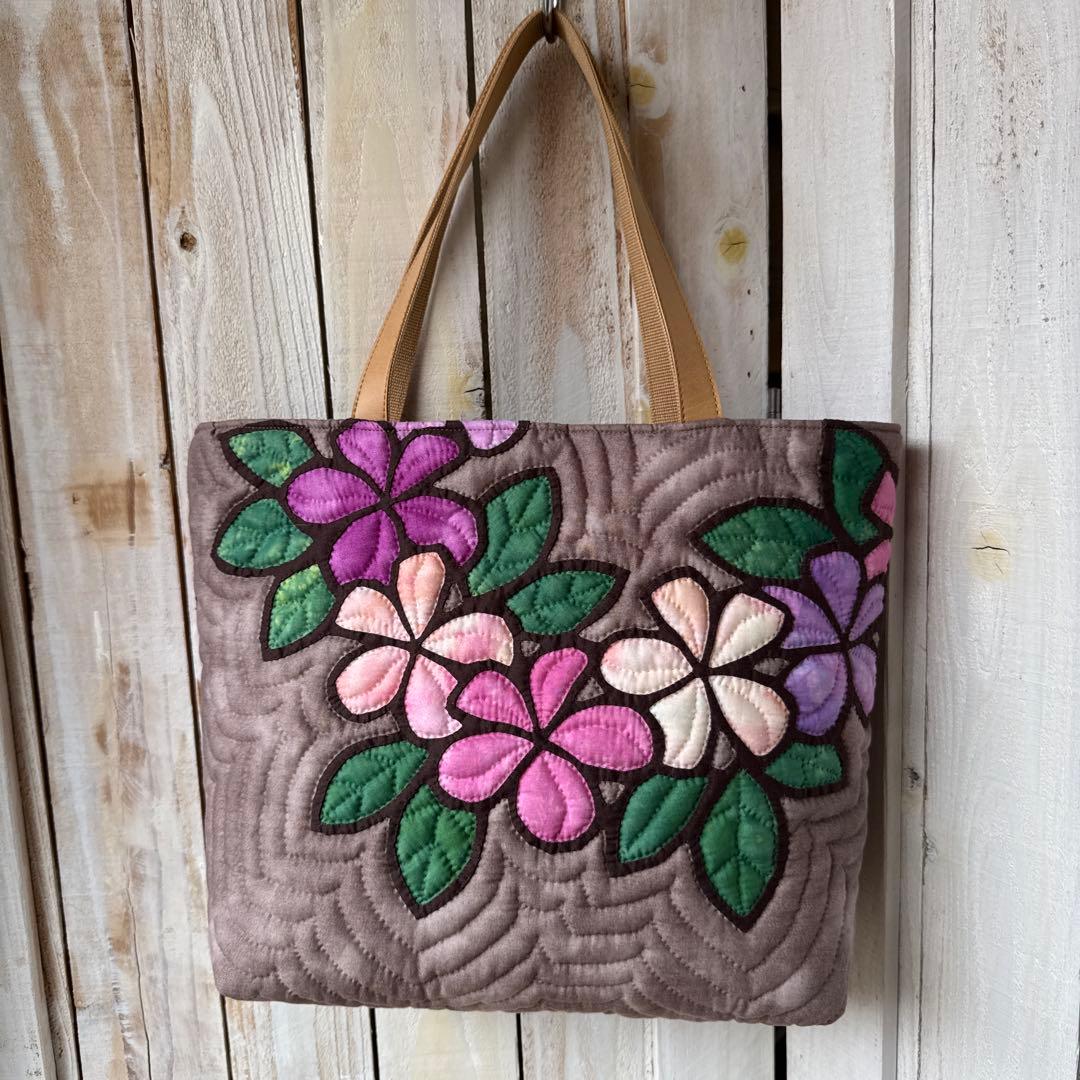 ハワイアンキルト♪ハンドメイド バッグ♪プルメリア