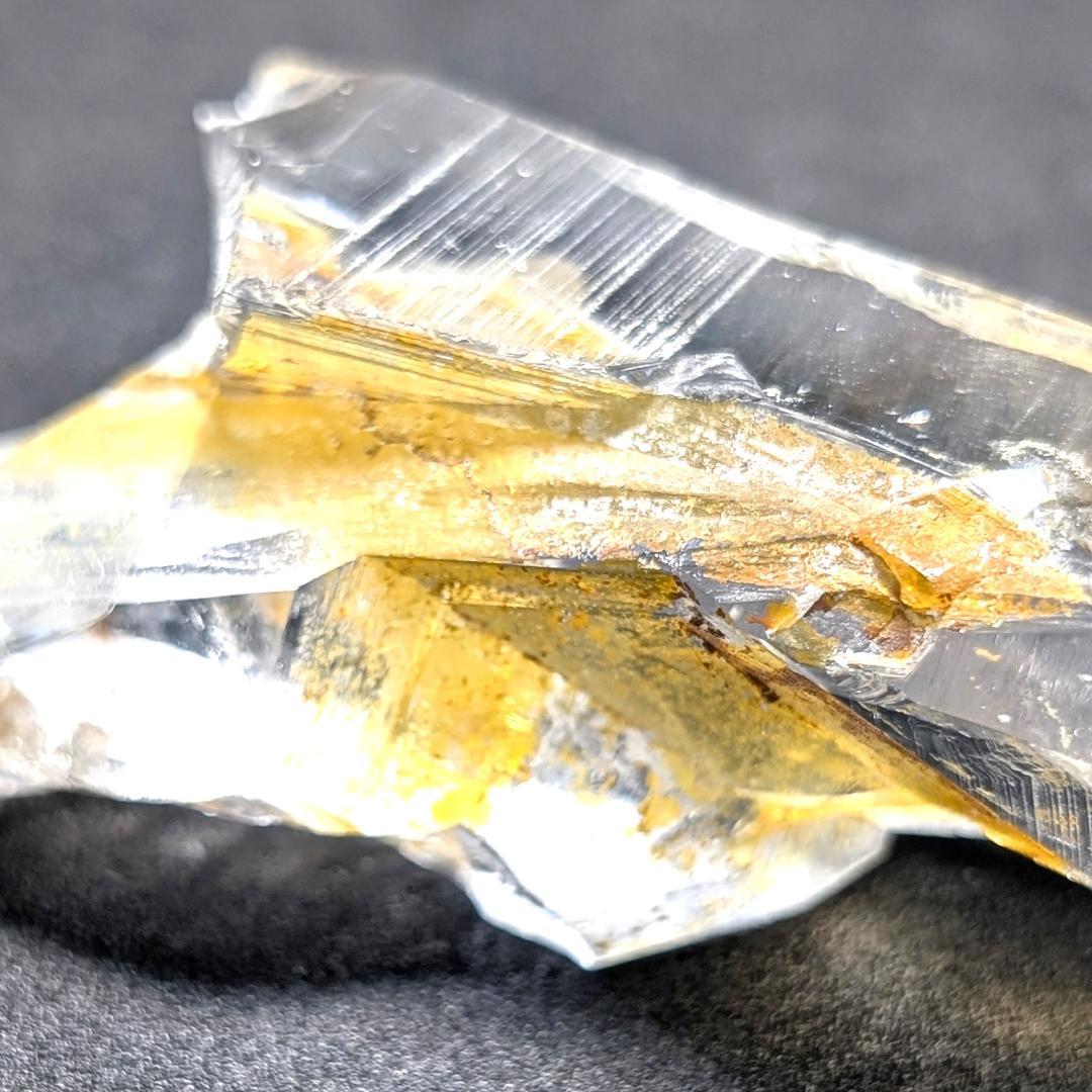 【透明度が高いコロンビア産】ゴールデンレムリアン水晶 レムリアンシードクリスタル