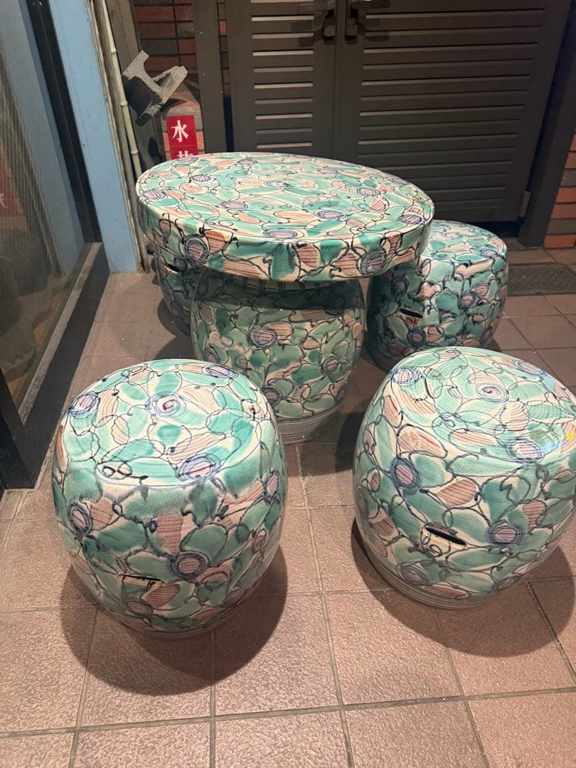 有田焼　椅子1脚