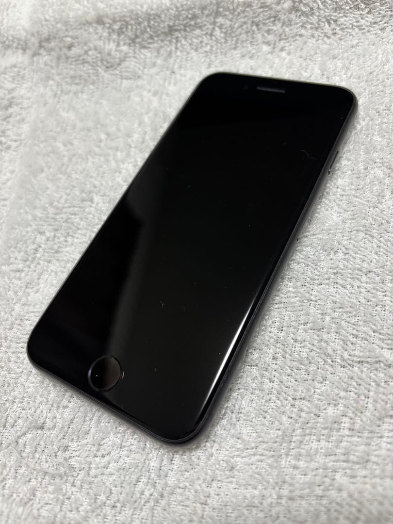 [極美品‼️] iPhone se 第2世代 64GB SIMフリー 本体