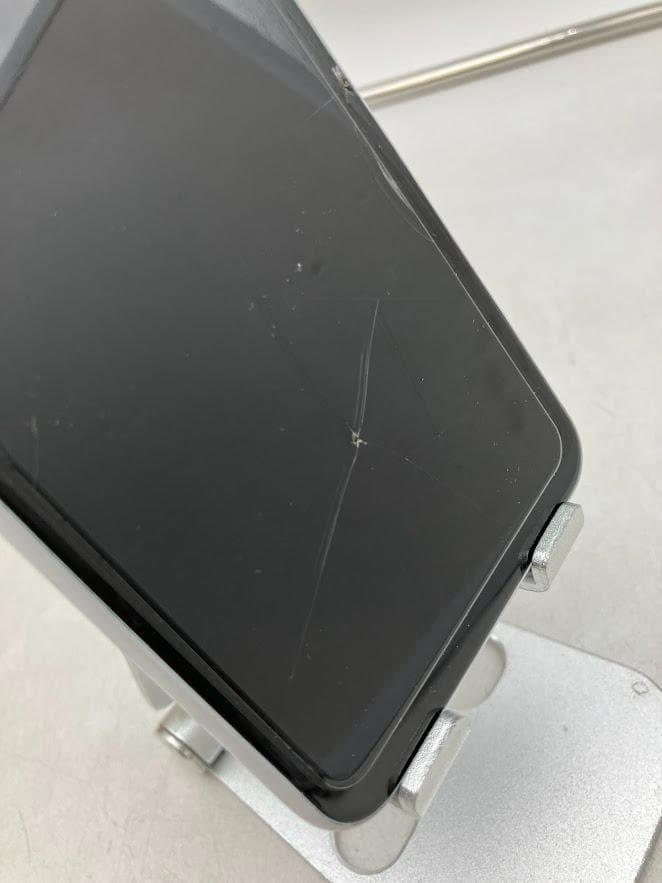 スマートフォンZTE Libero5Gll (AIO32T) ホワイト　64GB