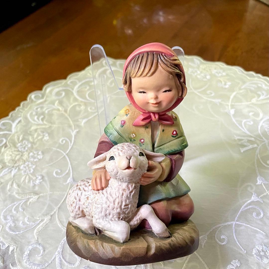 アンリ人形　 ◆希少　12㎝　【Girl with Lamb nativity】