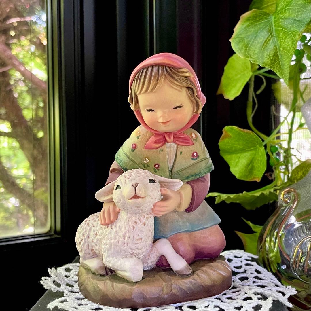 アンリ人形　 ◆希少　12㎝　【Girl with Lamb nativity】