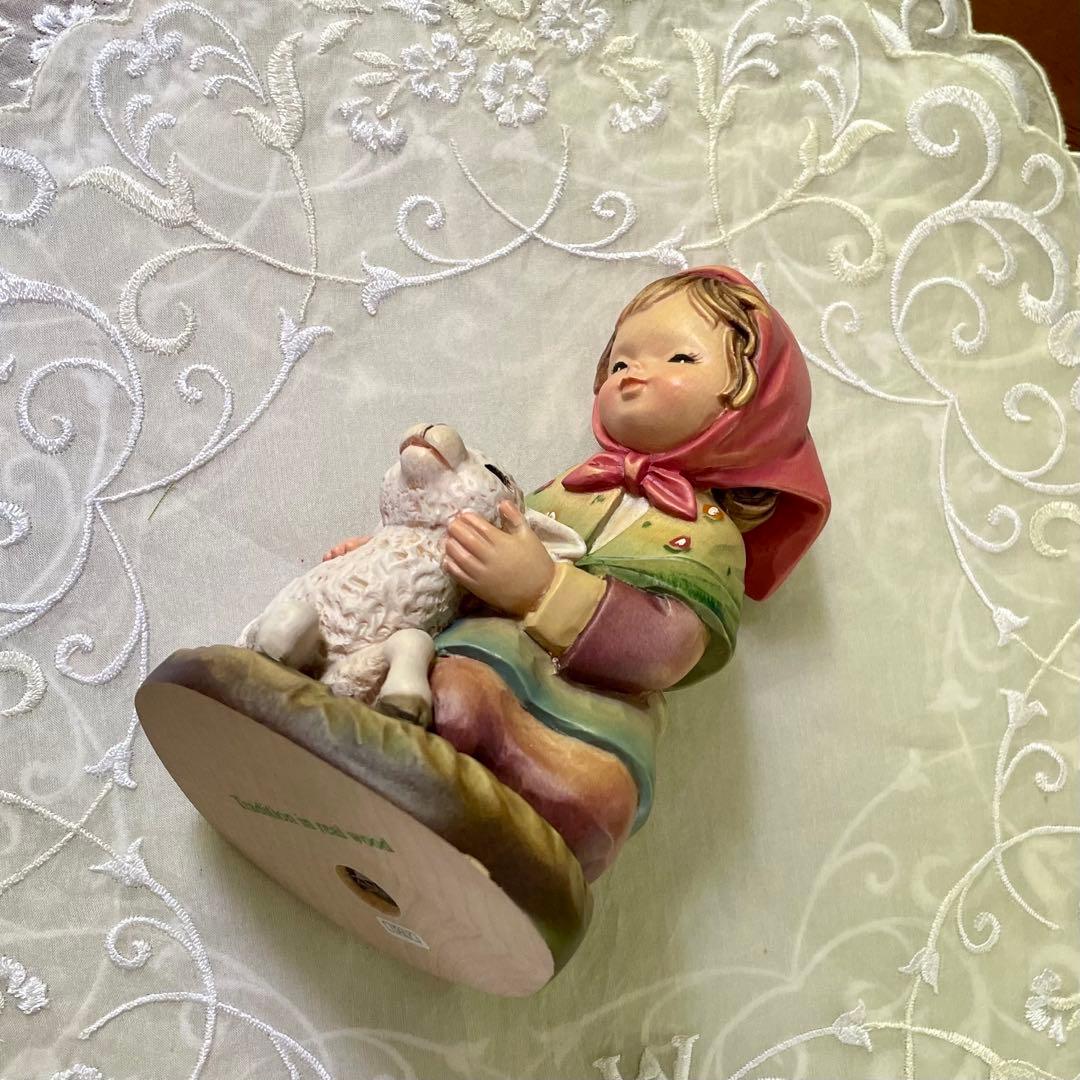 アンリ人形　 ◆希少　12㎝　【Girl with Lamb nativity】