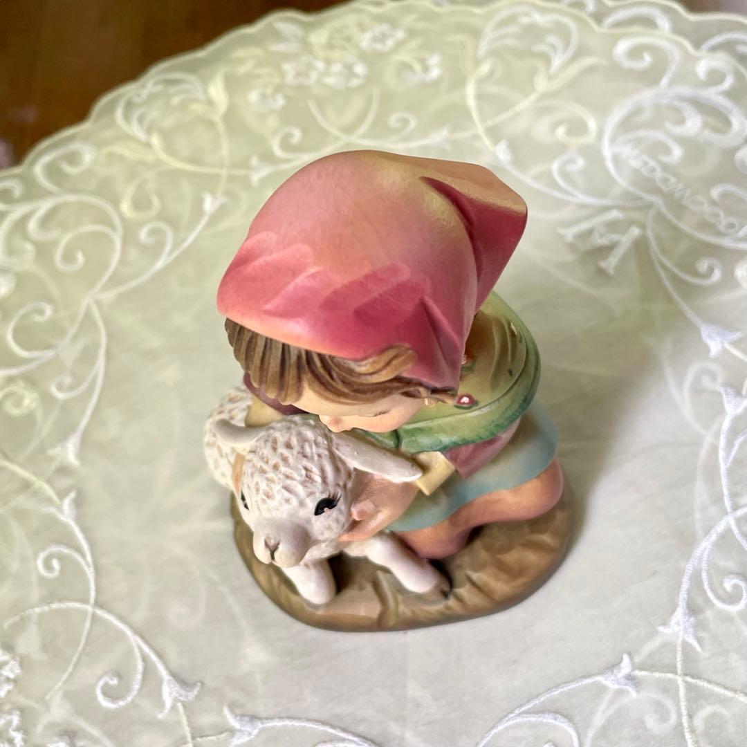 アンリ人形　 ◆希少　12㎝　【Girl with Lamb nativity】