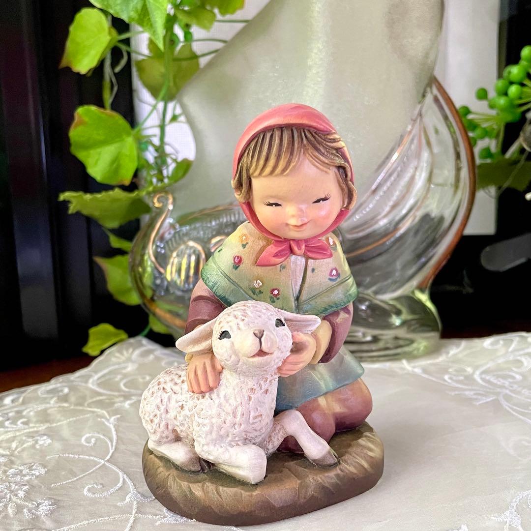 アンリ人形　 ◆希少　12㎝　【Girl with Lamb nativity】
