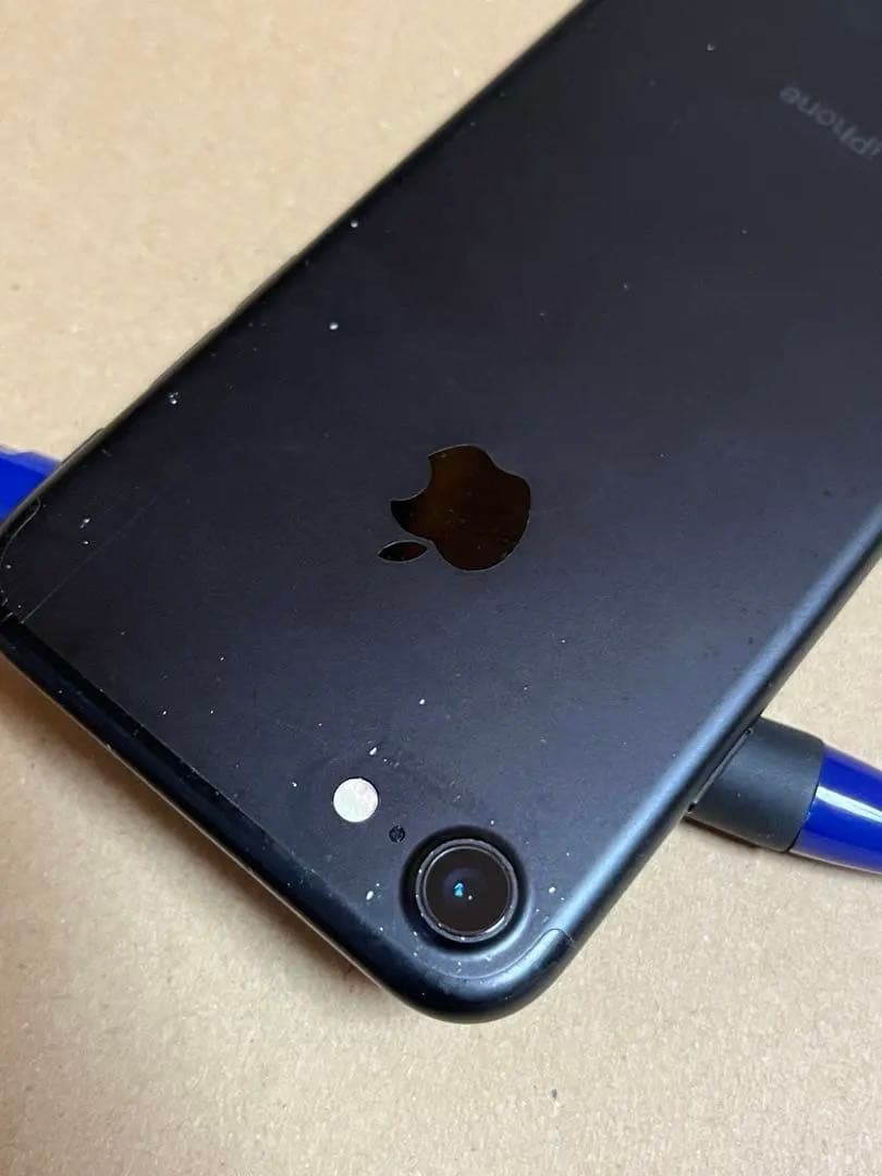 iPhone7 128GB ブラック 90% SIMフリー