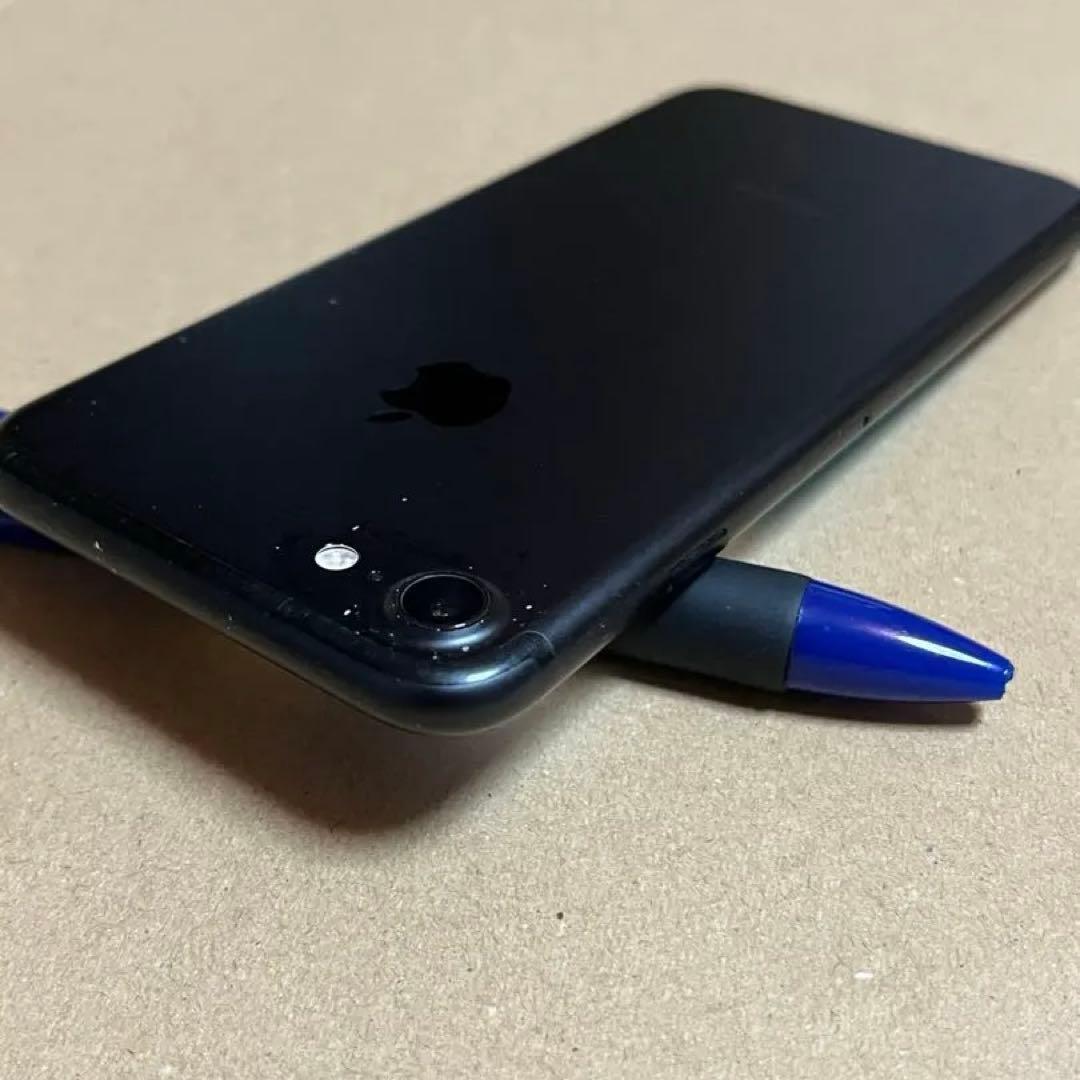 iPhone7 128GB ブラック 90% SIMフリー