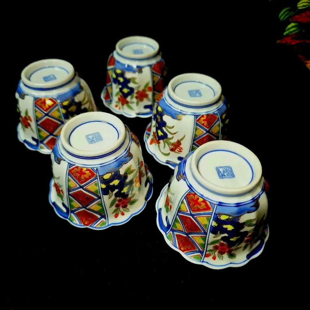 既に売却済み商品となります。①其泉　染錦 古伊万里　菖蒲・桜・菊文　菊割小鉢5個