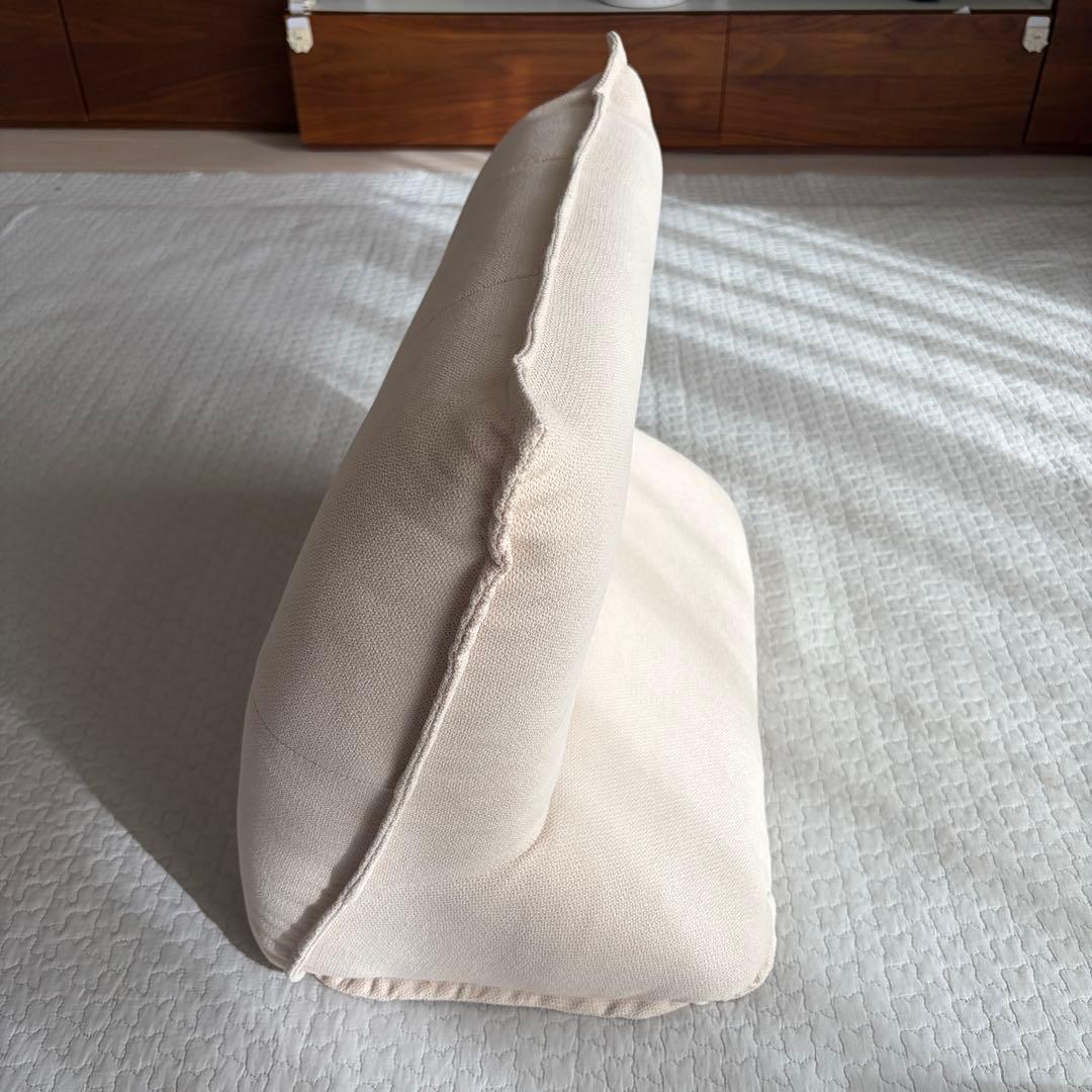 Pulau 自立式背もたれクッション