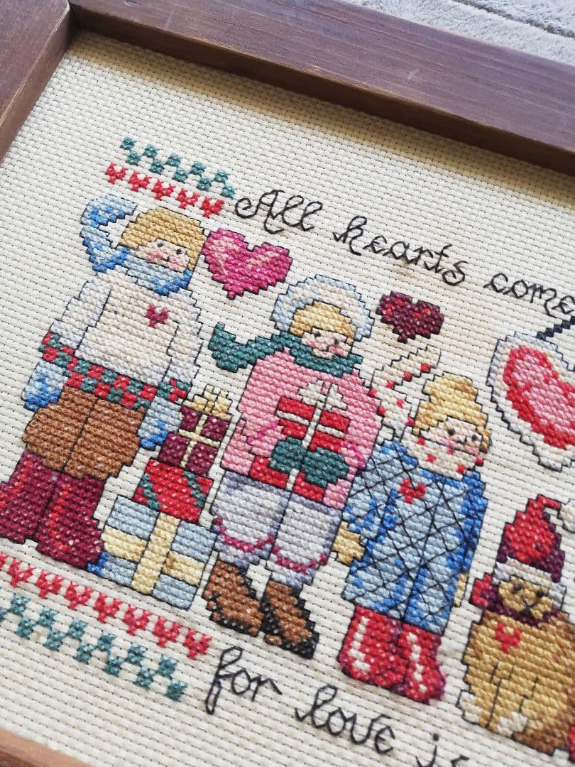クロスステッチ　刺繍　完成品　木枠　ウィンター　クリスマス
