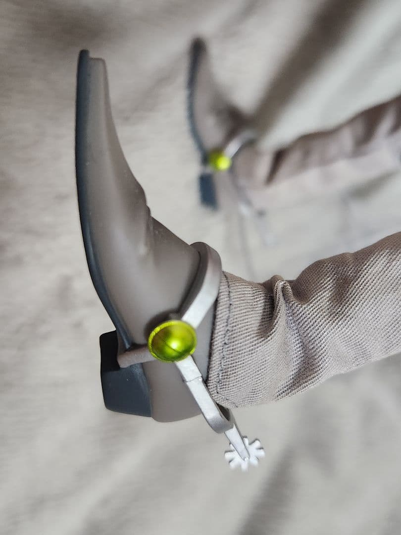 スティールボールラン ジャイロ・ツェペリ フィギュア　メディコムトイ　RAH