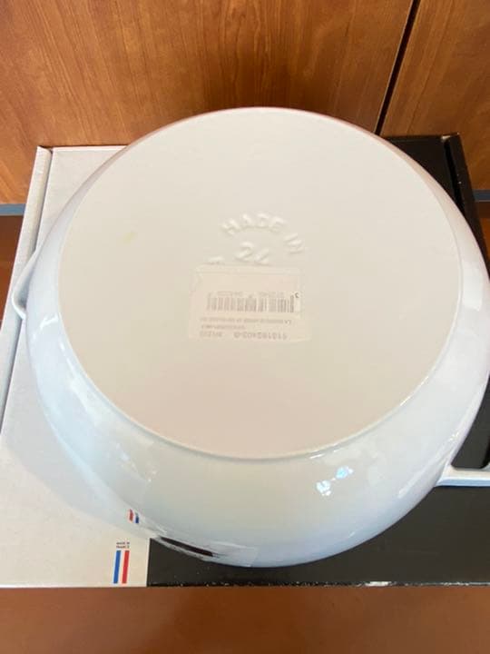 ストウブ　スノークリスタルココット