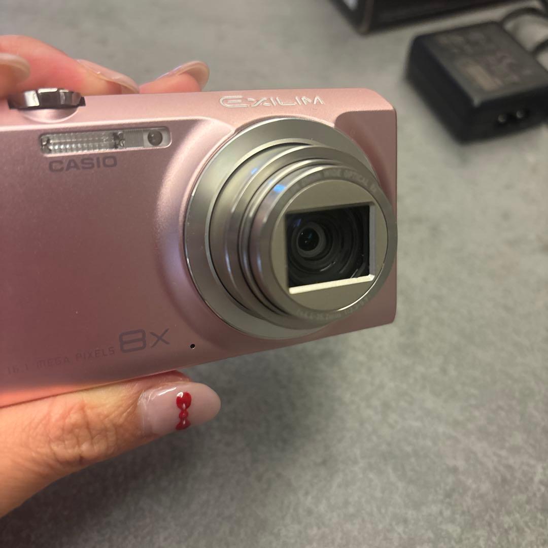 CASIO EXILIM EX-Z3000 ピンク 8倍ズーム