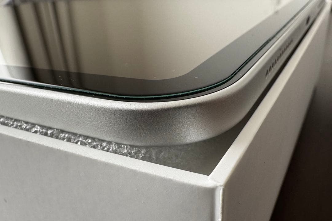 【美品】iPad 第10世代 10.9インチ Wi-Fi 256GB シルバー