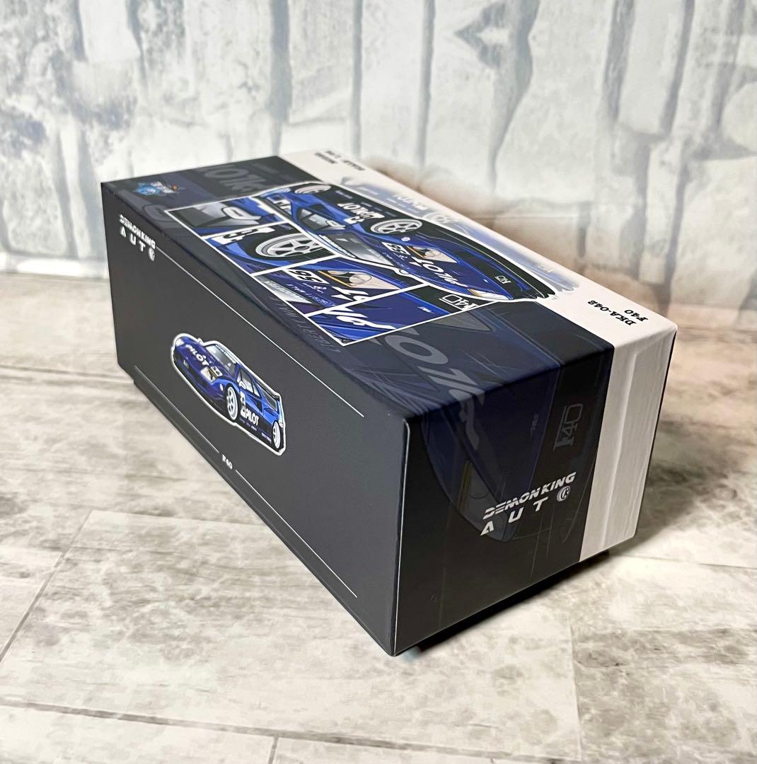 フェラーリF40 LBWK 1/64 ミニカー　ガルウィング開閉