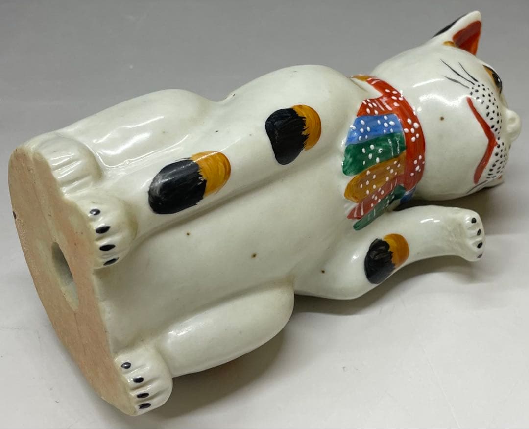 古伊万里　招き猫　商売繁盛　幸福　置物 　y310