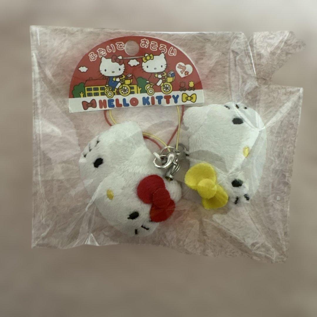 HELLO KITTY マスコット 2個セット