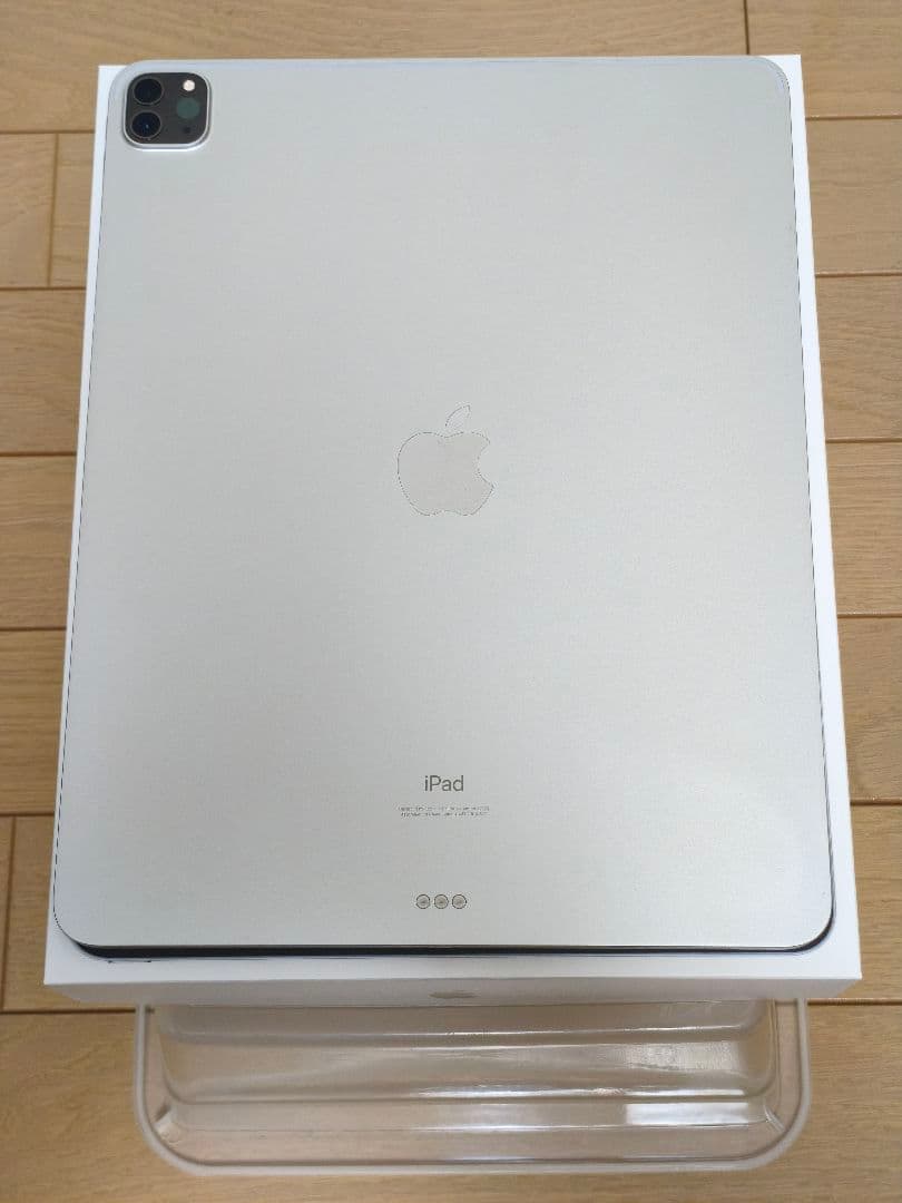 ホ*ン様 【ジャンク・美品】iPad Pro 12.9 第4世代 256GB シ