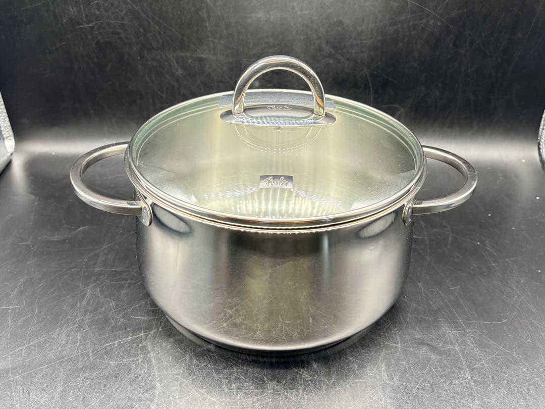 【未使用】Fissler キャセロール φ20cm 深さ11cm 　541-