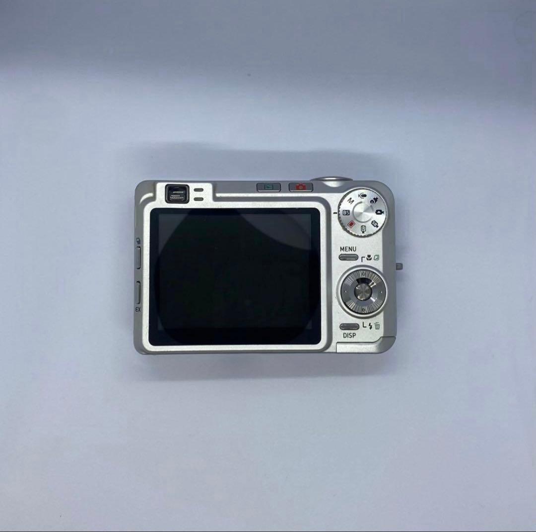 CASIO EXILIM EX-Z750 シルバー