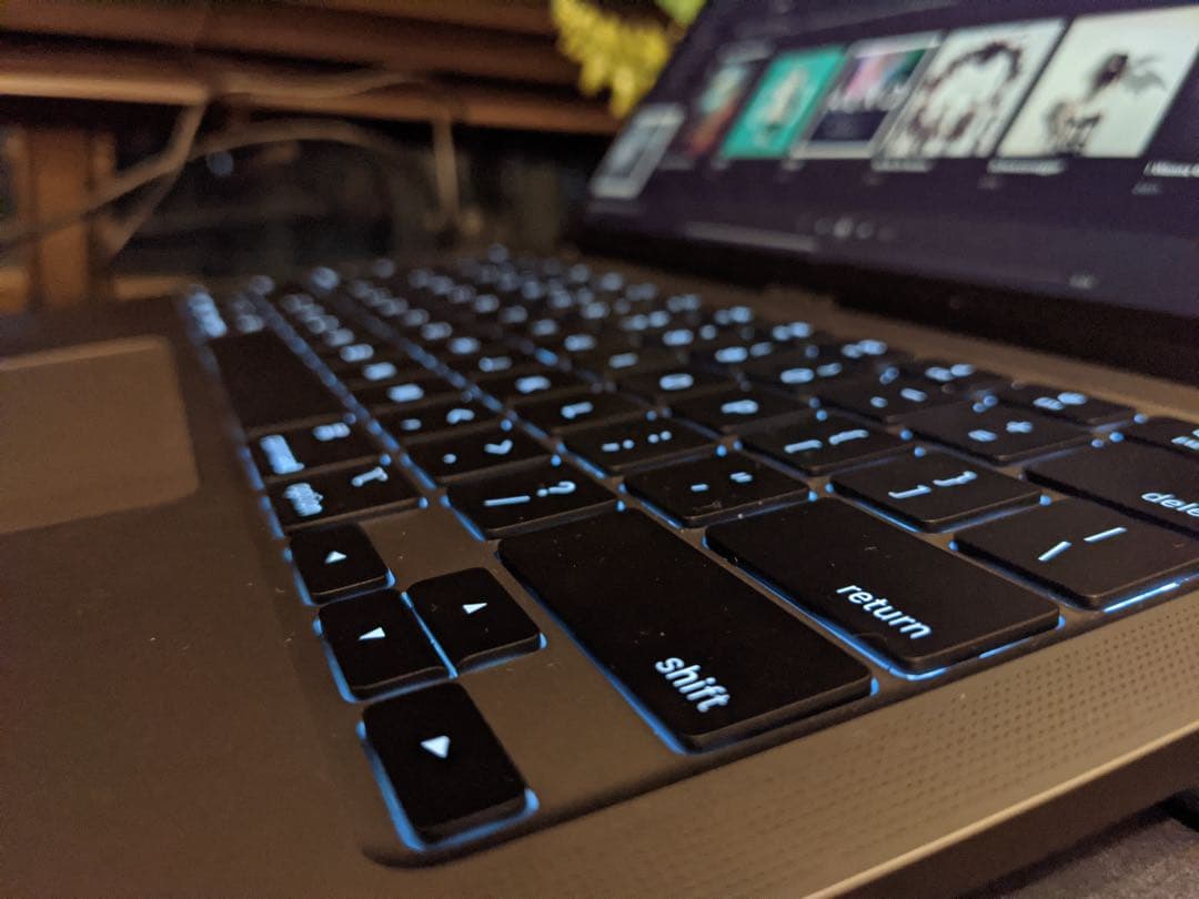 【US配列】MacBook Air M2 16GB 512GB スペースグレー