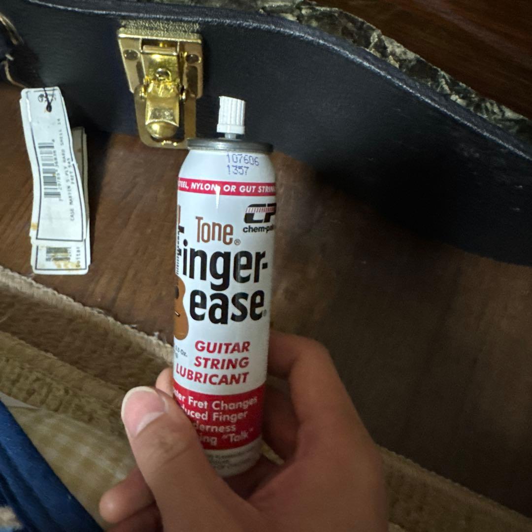 Martin HD-28 2008年製 美品 ハードケース付（おまけ付き）