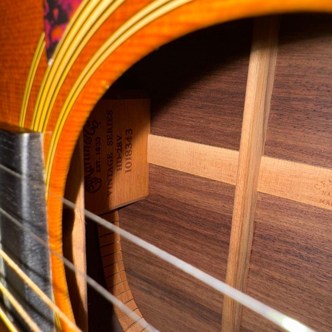 Martin HD-28 2008年製 美品 ハードケース付（おまけ付き）
