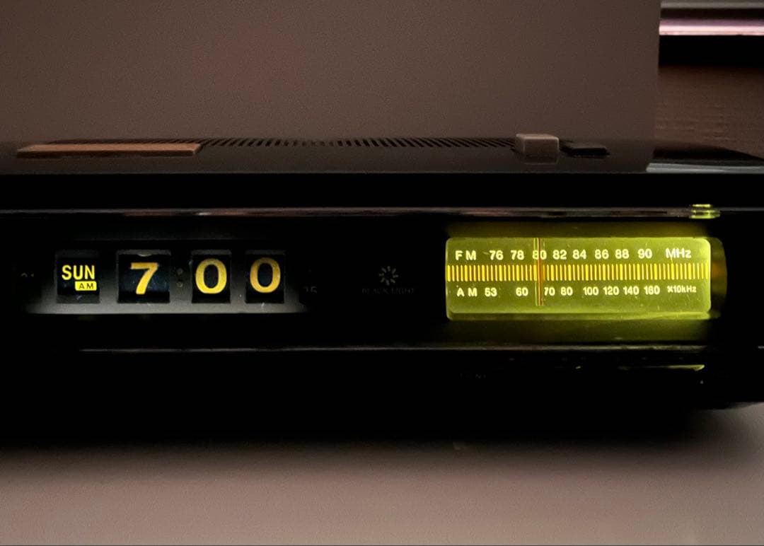 希少 SONY TFM-C600 ラジオ パタパタ時計 スペースエイジ昭和レトロ