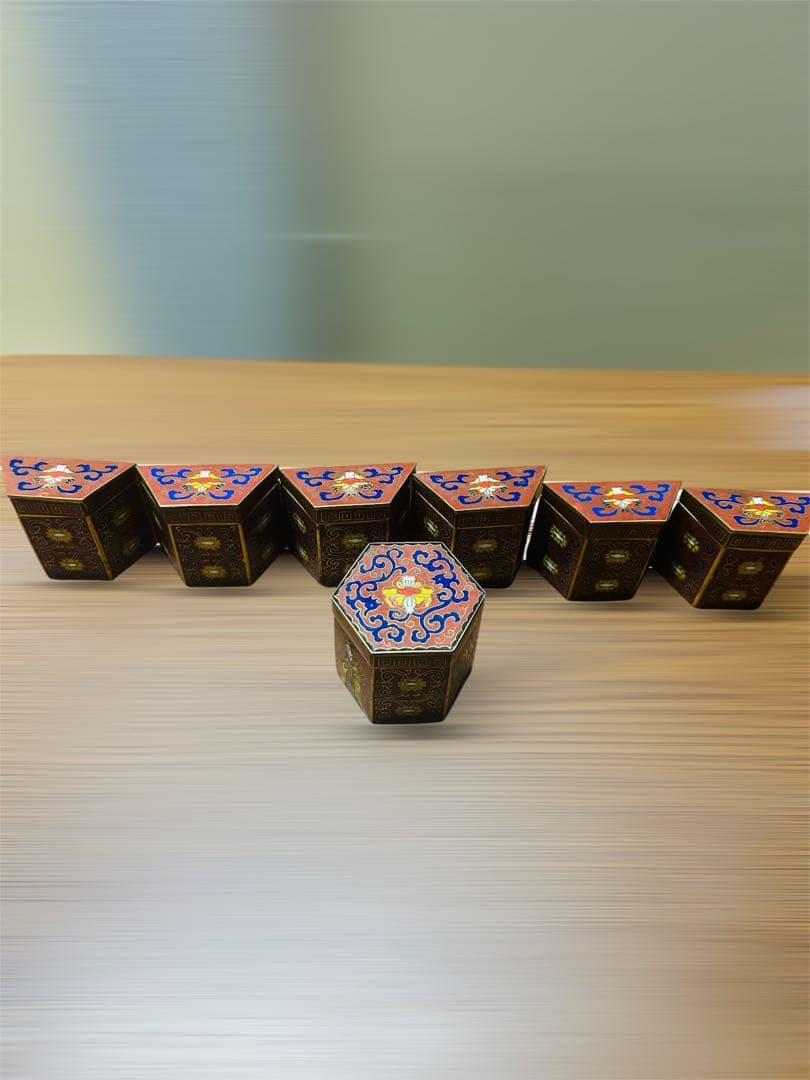 【希少品】中国美術 七宝焼 絵付 アンティーク 古美術 骨董 人物画 六角形