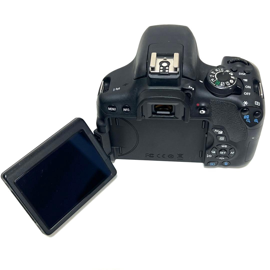 美品 キャノン EOS Kiss X8i デジタルカメラ レンズ3点セット