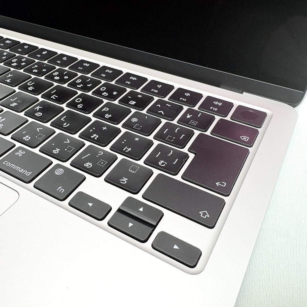 MacBook Air M3 16GB 256GB シルバー