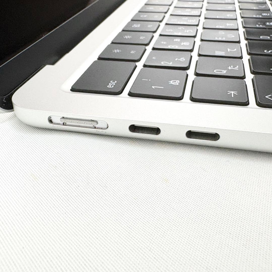 MacBook Air M3 16GB 256GB シルバー