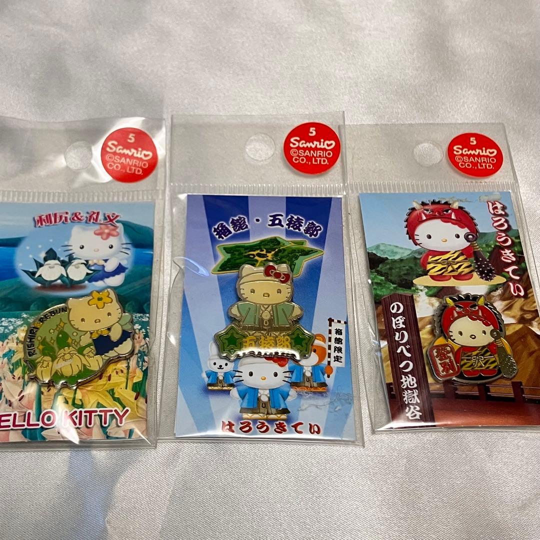 ✨新品未使用✨ご当地キティストラップ・ピンズ・キューピーまとめ売り　１６点