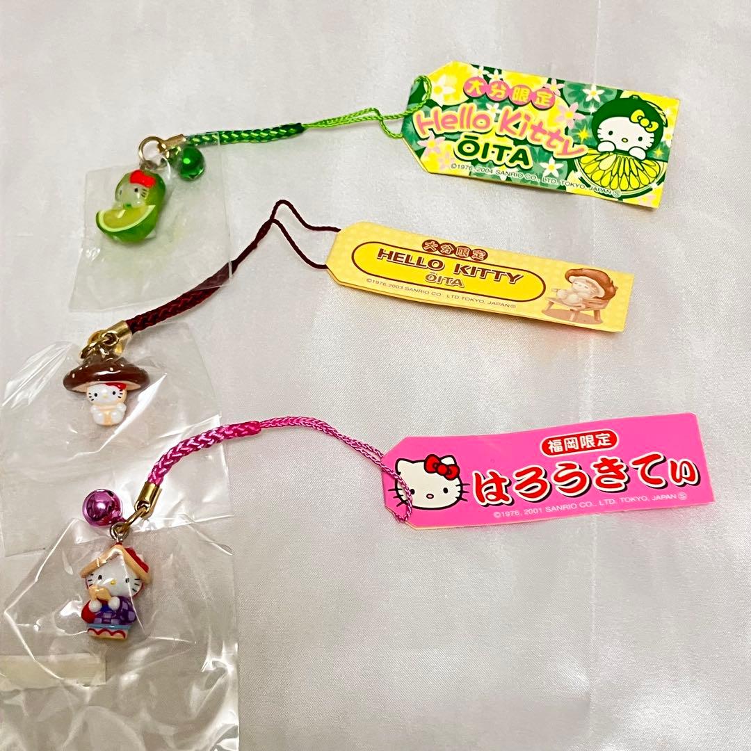✨新品未使用✨ご当地キティストラップ・ピンズ・キューピーまとめ売り　１６点
