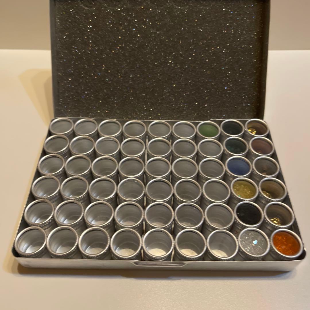 ◆スワロフスキービーズ ケース入り4セット