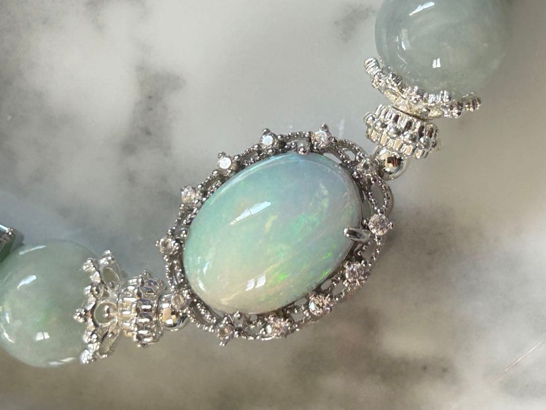 オパールと翡翠のブレスレット