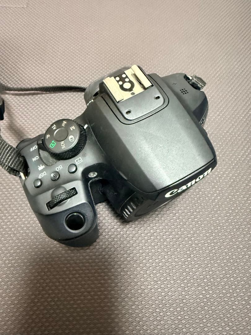 Canon EOS Kissx10i デジタル一眼レフカメラ　本体のみ