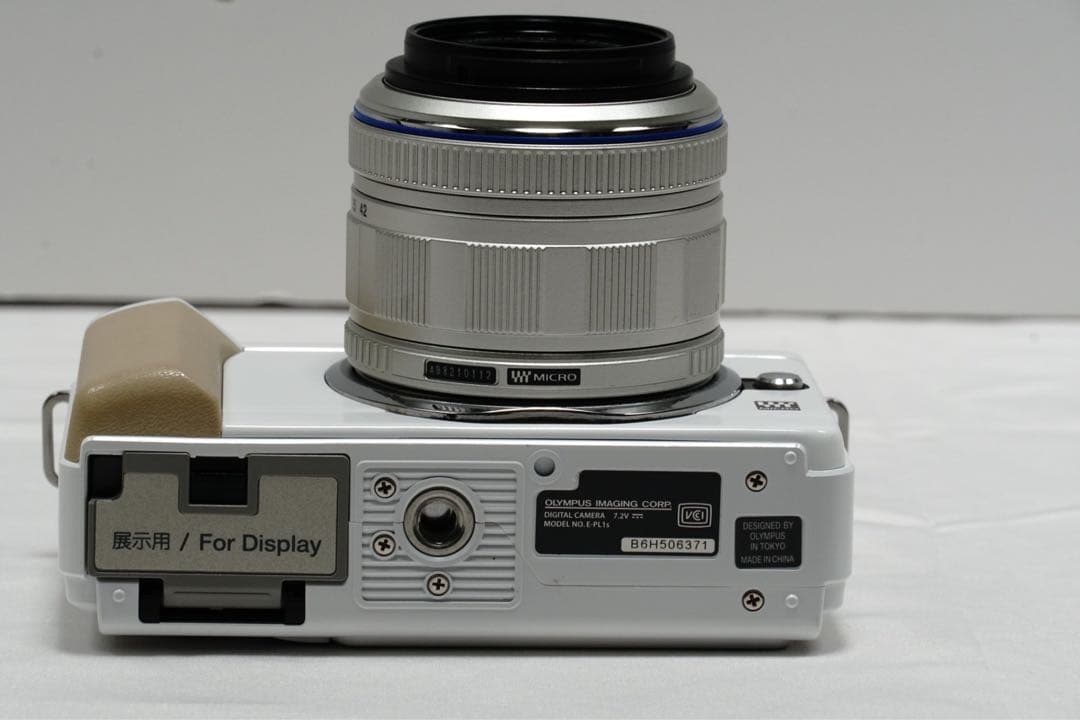 新品級✨ オリンパス OLYMPUS PL1s ミラーレスカメラ スマホ転送
